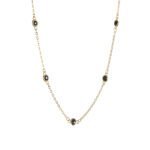 Gargantilla de plata de ley con baño de oro con circonitas negras de 3mm.