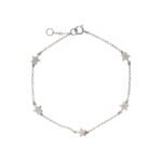 Pulsera de plata de ley con estrellas.